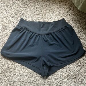 Size L Aerie Offline Women's Black Athletic Shorts Size L